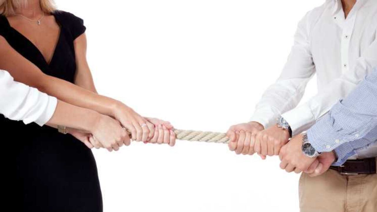 Comerciantes, azucareros, petroleros, empresas de las TIC, entre otras salieron a defender su sector de los impuestos.