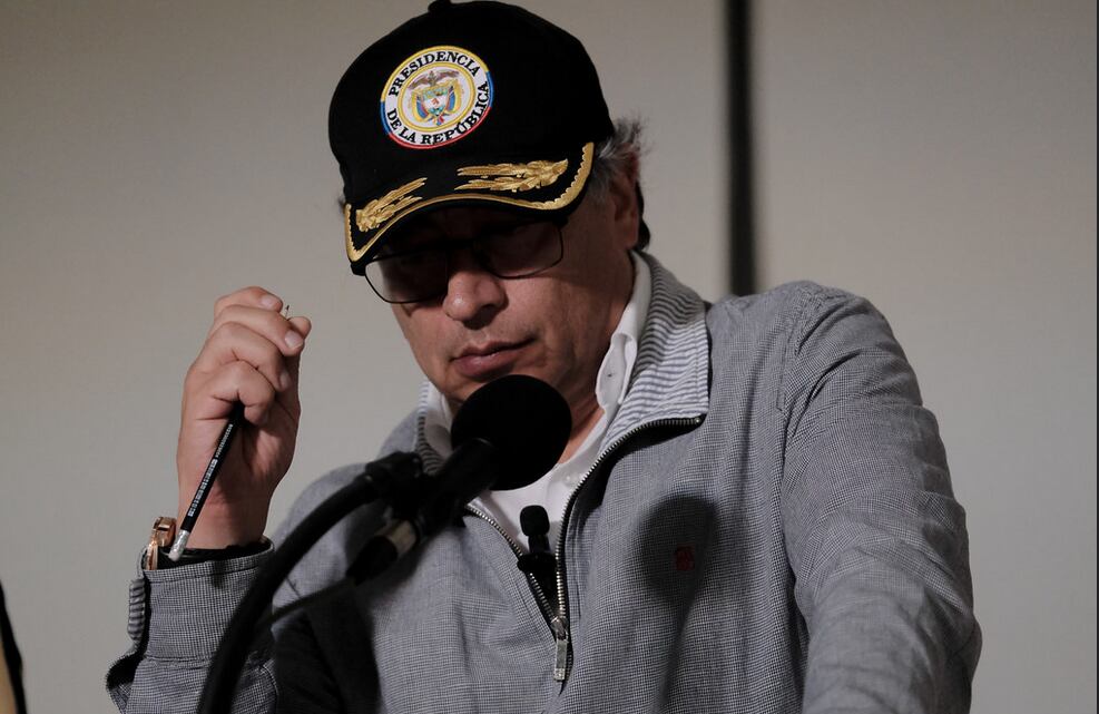 El presidente Gustavo Petro anunciando el salario mínimo de 2024