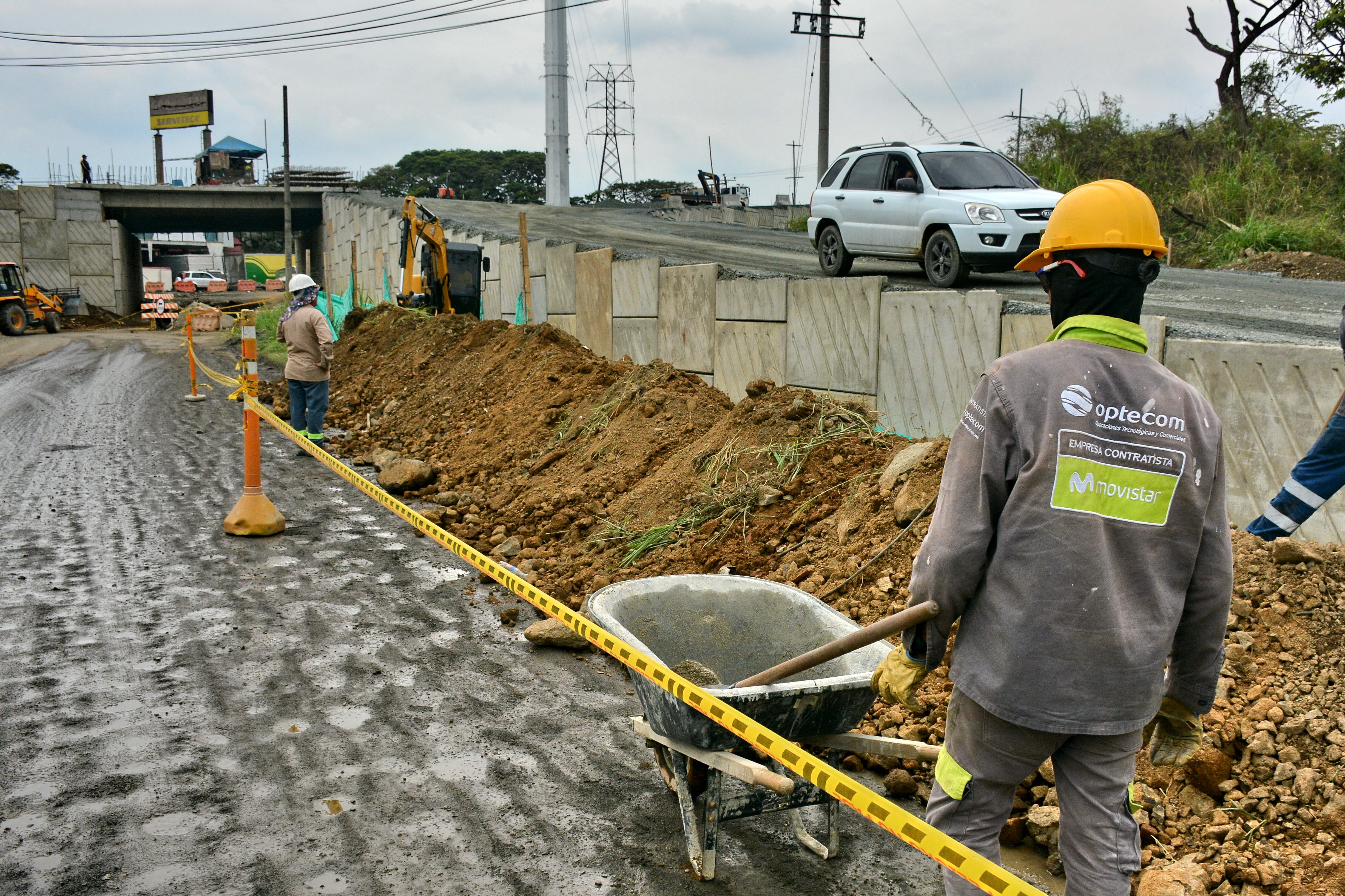Así van las obras del puente de Juanchito. Los trabajos se concentran en la entrada y salida de la estructura