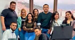 La agencia cuenta con un equipo de profesionales que diseñan soluciones personalizadas y adaptadas a los requerimientos de cada cliente.