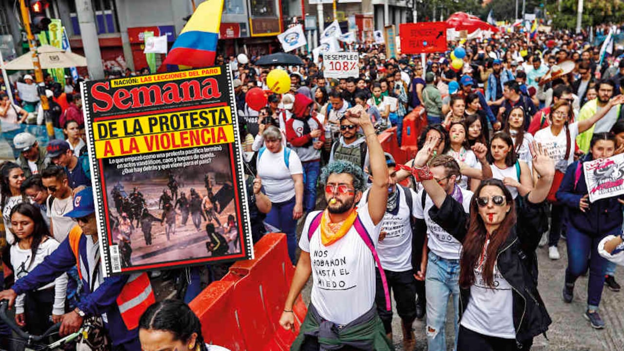 Duque les comunicó a los colombianos que abriría “una conversación nacional” con los distintos sectores sociales, políticos y de trabajadores, y en todas las regiones.