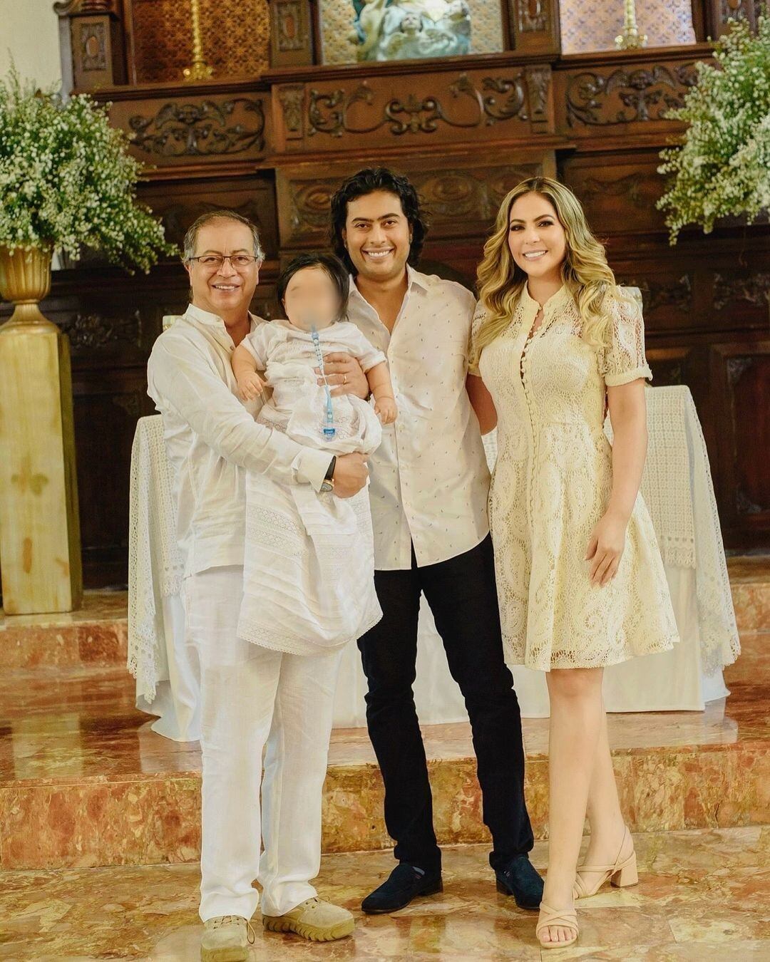 Bautizo del nieto de Gustavo Petro