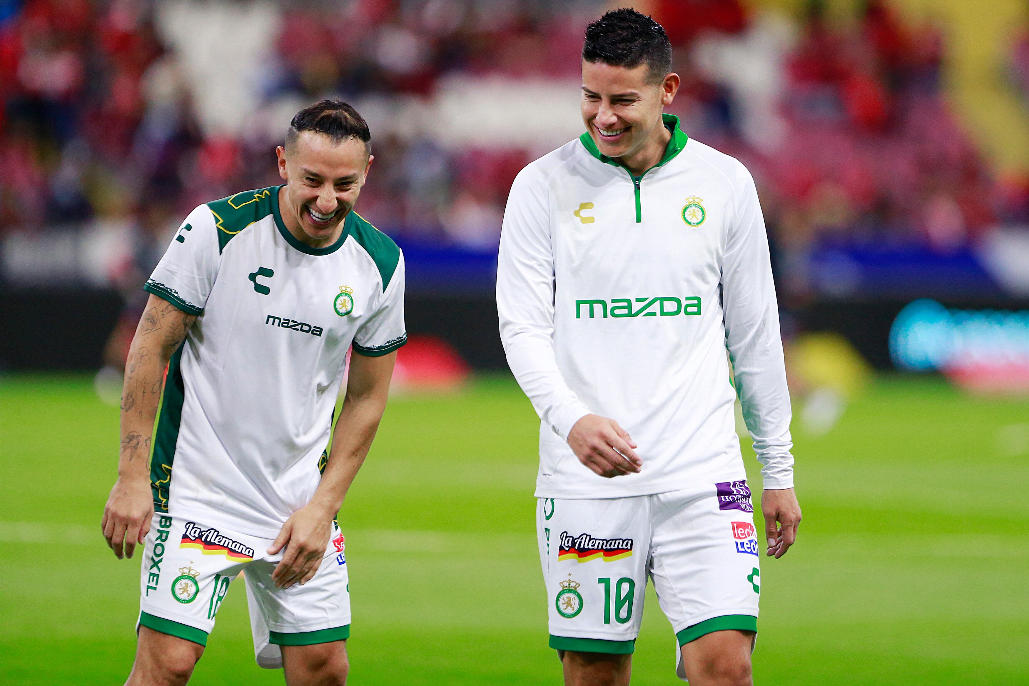 Andrés Guardado y James Rodríguez, cuotas de experiencia en el mediocampo de León.