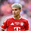 Munich, Germany - August 15: Luis Díaz of FC Bayern München looks on during the Telekom Cup match between FC Bayern München and RB Leipzig at Allianz Arena on August 15, 2026 in Munich, Germany. (Photo by Harry Langer/DeFodi Images/DeFodi via Getty Images)