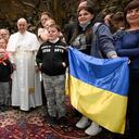 El Santo Padre compartió con mujeres ucranianas refugiadas en Italia.