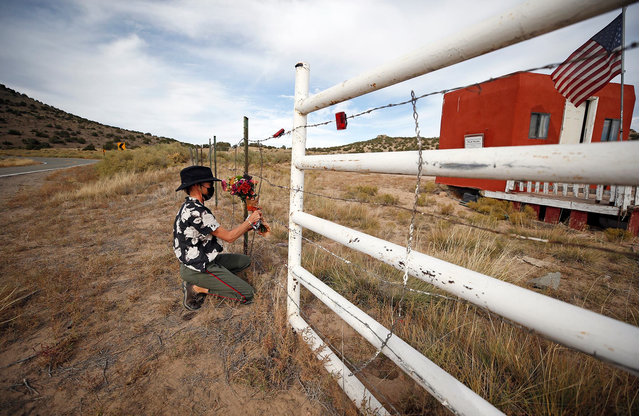 Donde actor Alec Baldwin disparó una pistola de utilería, matando a una directora de fotografía