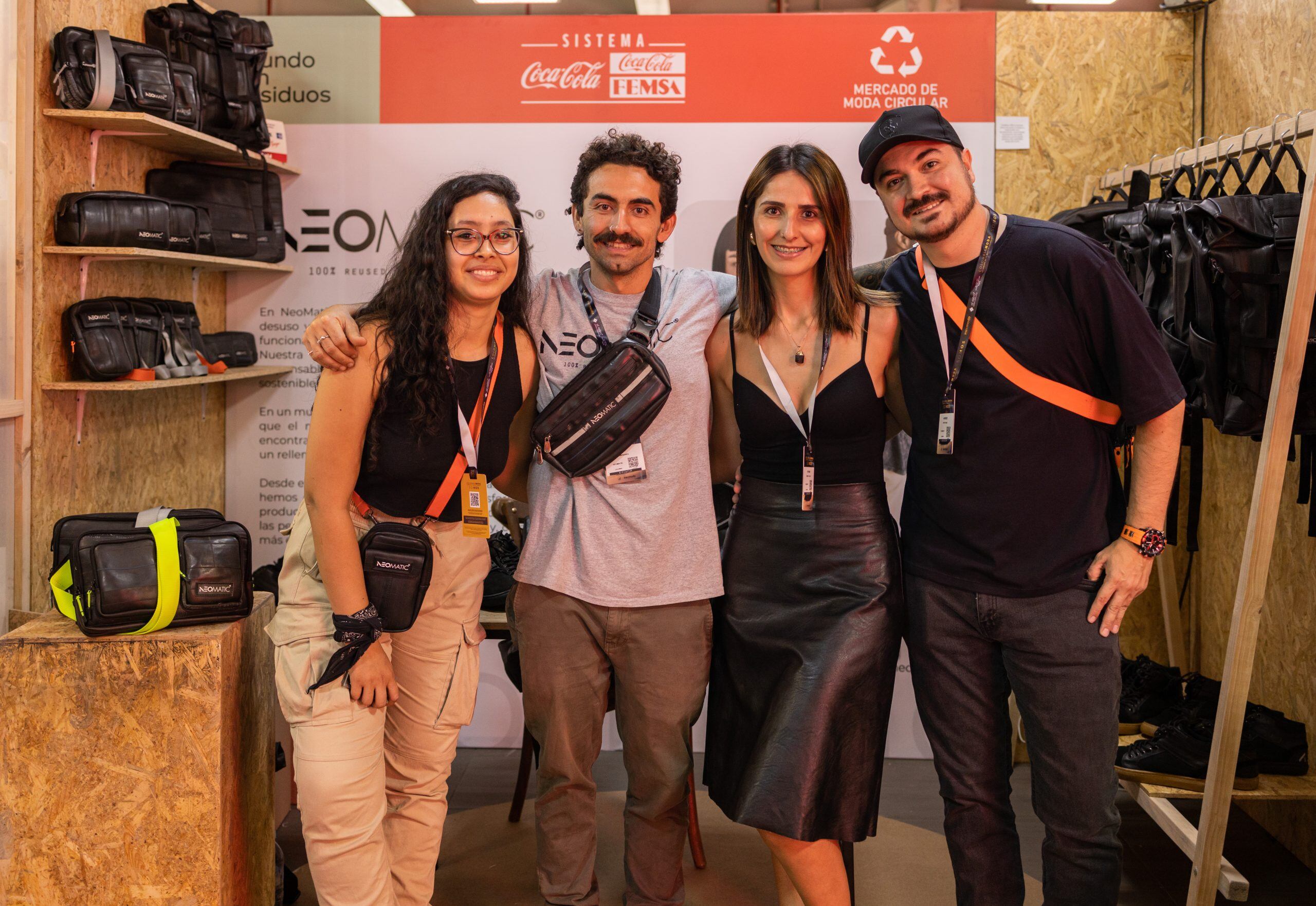 El distintivo de NeoMatic es el uso de neumáticos de caucho de bicicleta.