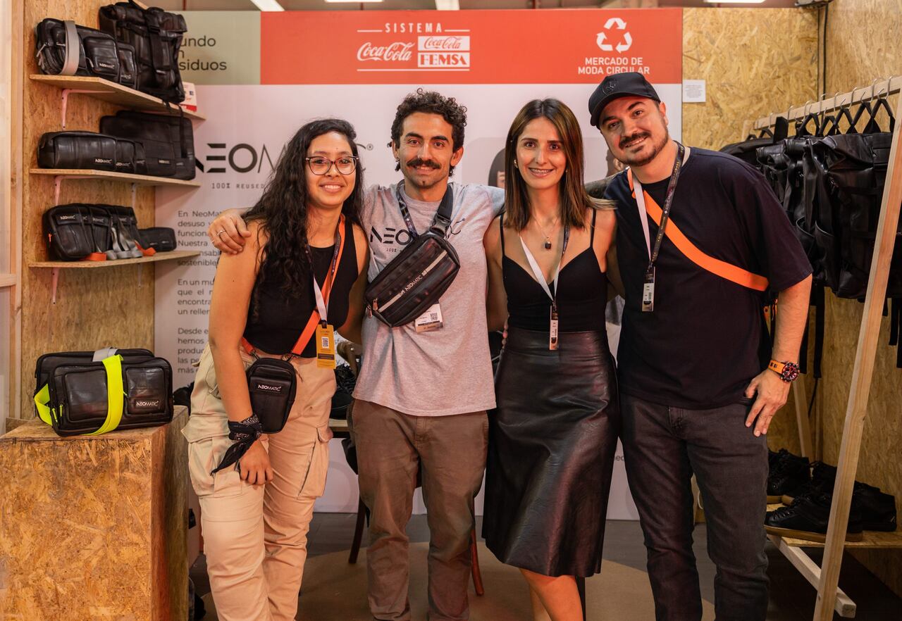 El distintivo de NeoMatic es el uso de neumáticos de caucho de bicicleta.