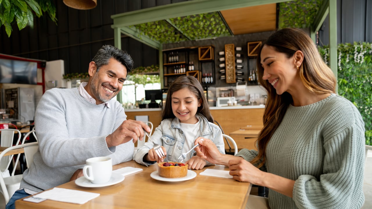 El factor tiempo está cambiando cada vez más las decisiones de los colombianos: si cocinar, pedir a domicilio o ir a un restaurante.