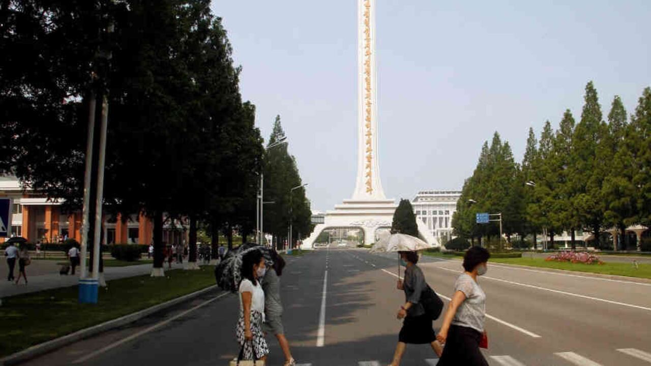 Corea del Norte, en “alerta máxima" tras detectar primer caso de covid-19