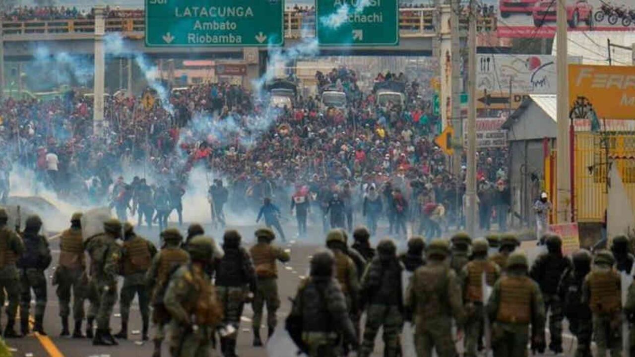 Ecuador pasa por una crisis social por cuenta de las manifestaciones de miles de indígenas en contra de las decisiones económicas del presidente Lenín Moreno.