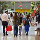 Los centros comerciales son los lugares preferidos para las compras de Navidad por el 56% de los clientes. Para este año, la mayoría de estas superficies en Cali preparan descuentos especiales en la última semana de noviembre.