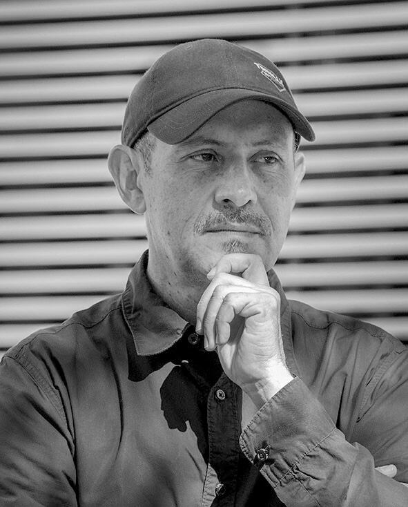 Enrique Blanc Rojas es periodista y escritor. Sus textos han sido publicados en periódicos y revistas de su país y del extranjero, como Milenio, Reforma, Los Angeles Times, El Universal, El Financiero, Nexos, Marvin, Zona de Obras, entre otros.