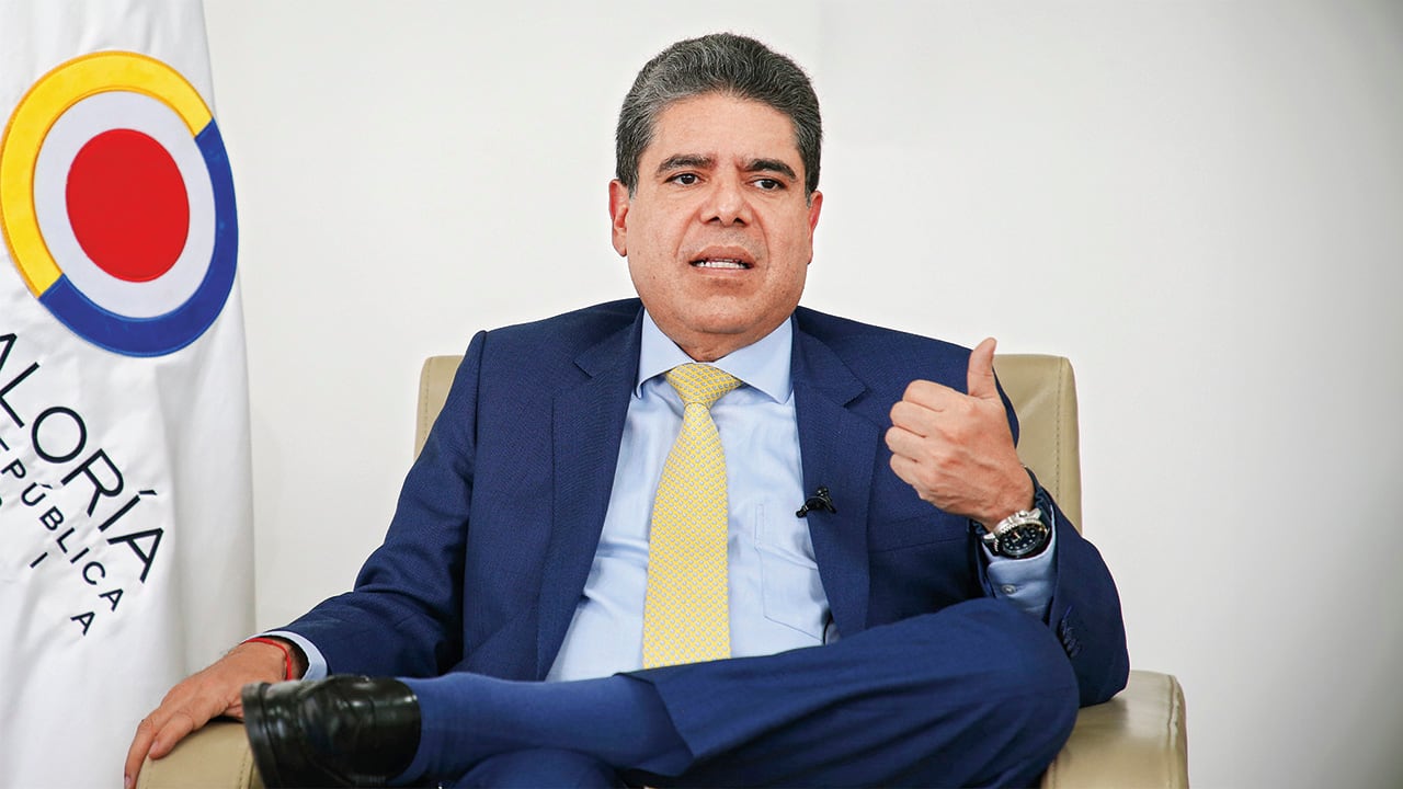 Carlos H. RodríguezContralor general