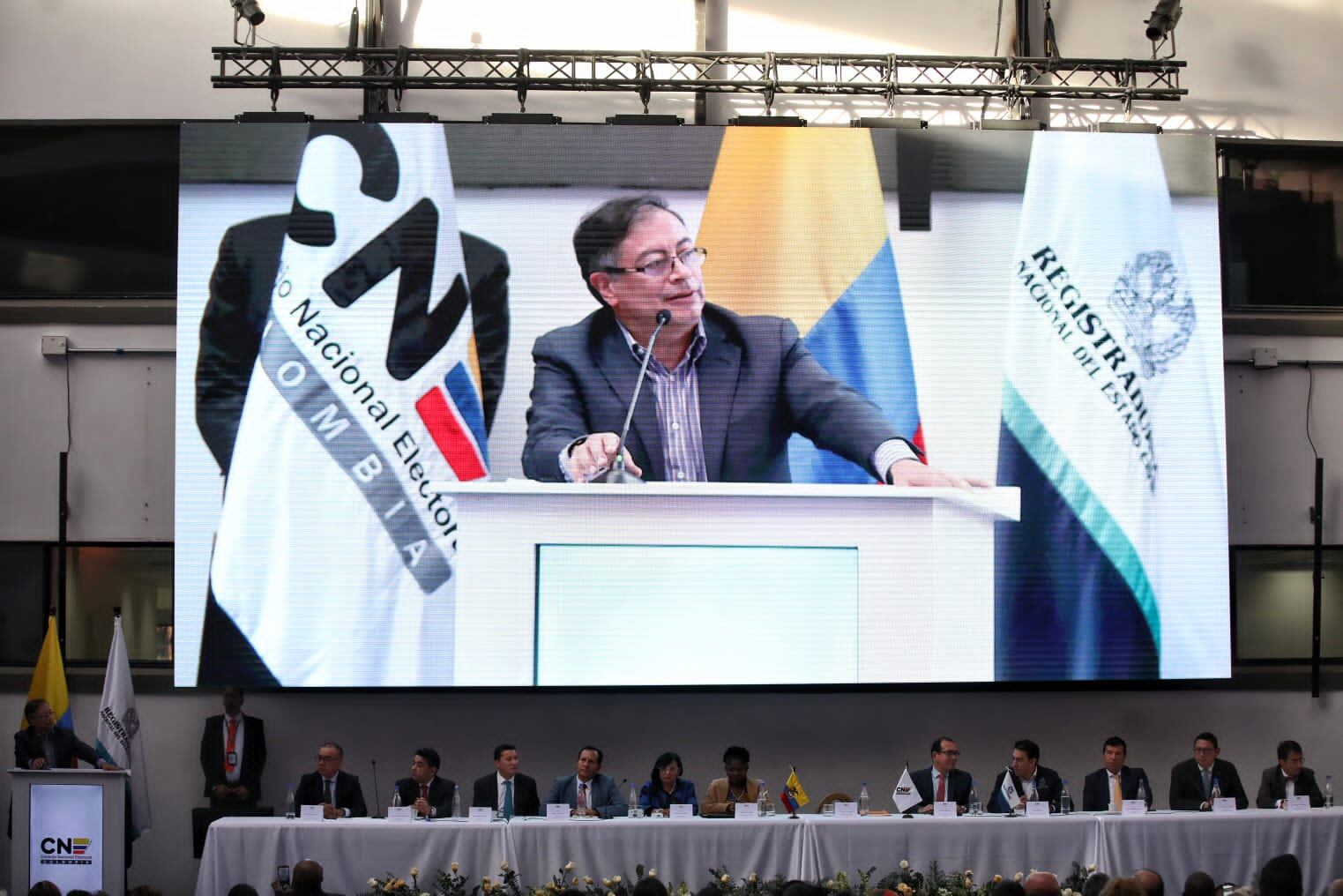 Entrega de credenciales al Presidente Electo Gustavo Petro y Vicepresidenta Francia Marquez