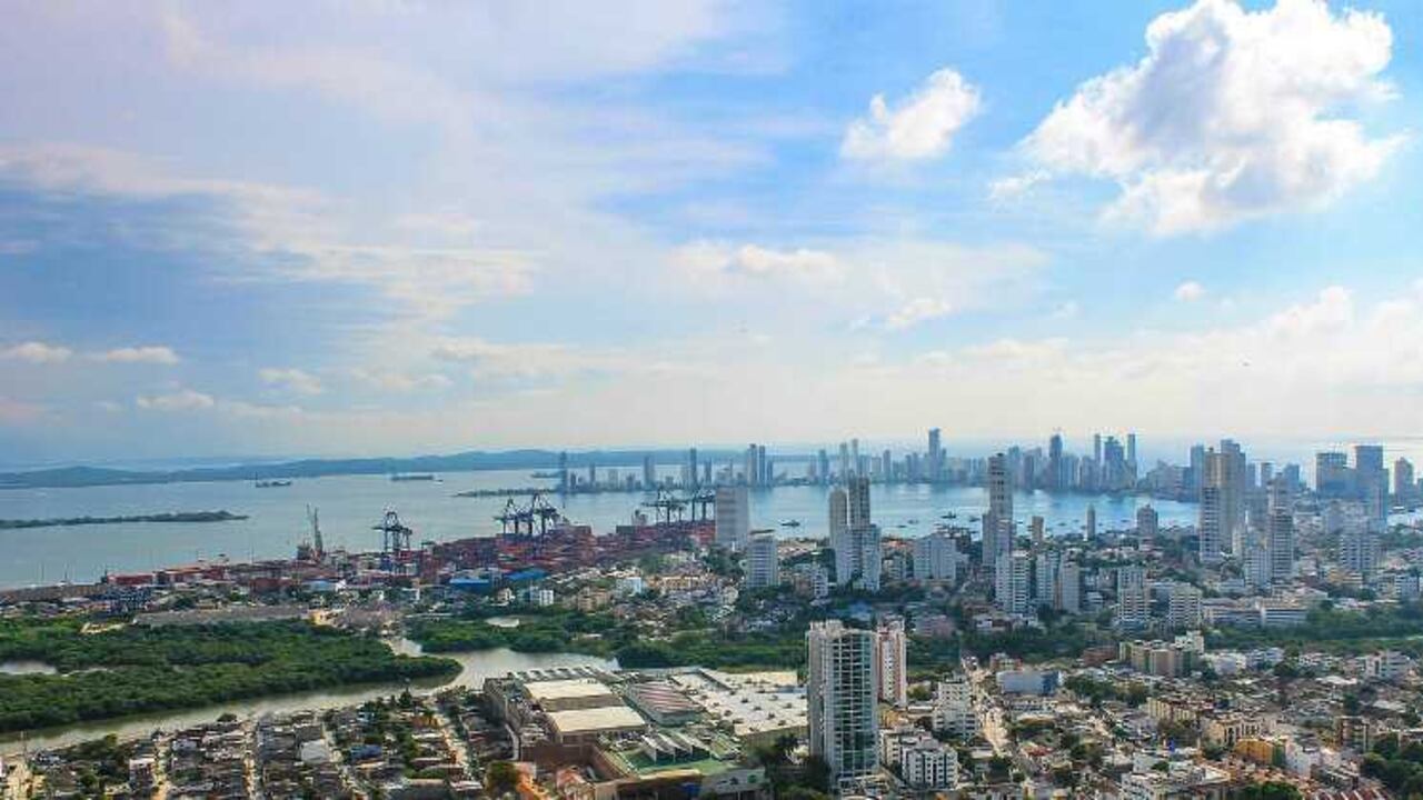 El 60% de la población joven de Cartagena está en situación de pobreza, mientras que solo el 5% de ese segmento de la población logra graduarse de la educación superior.