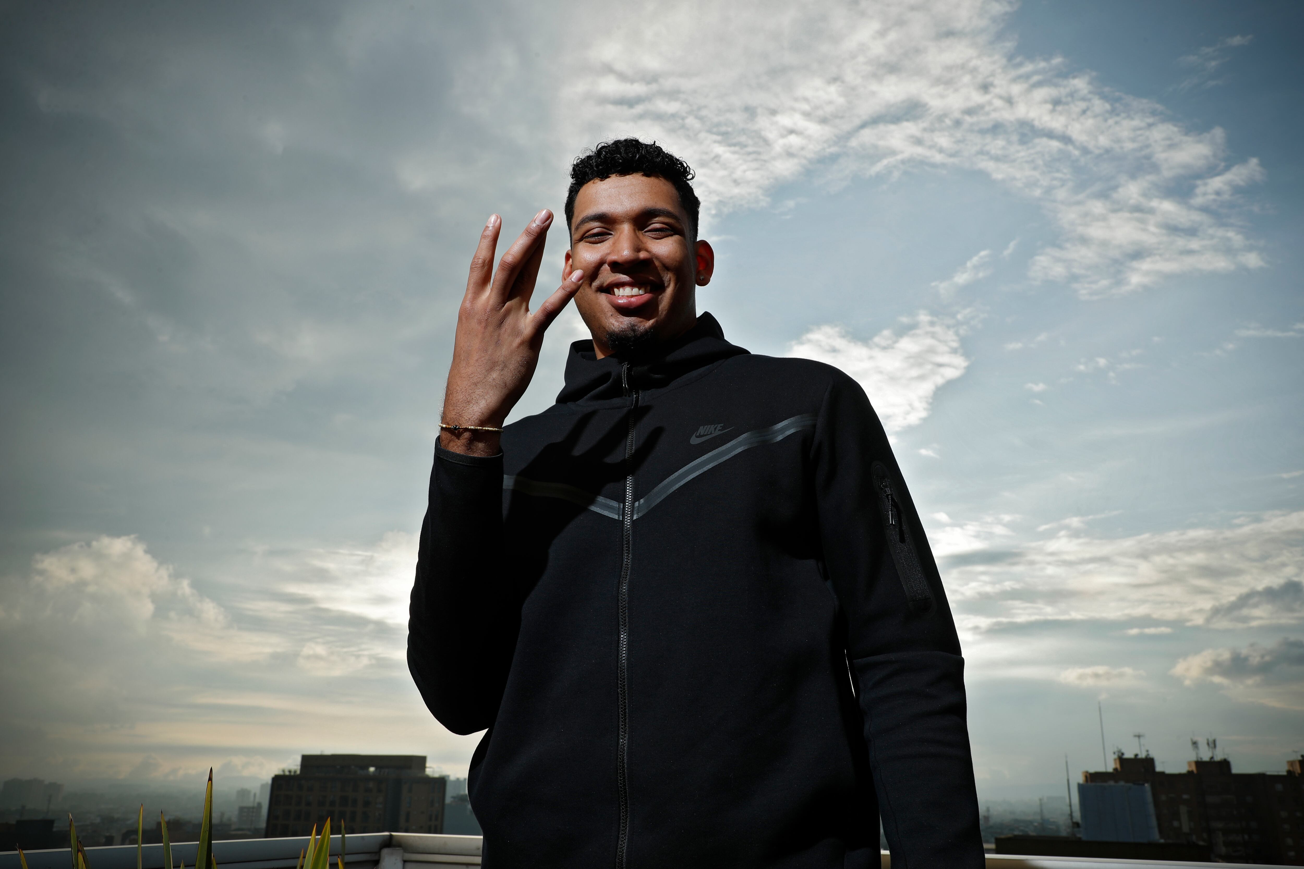 Jaime Echenique Salinas
basquetbolista colombiano espera definir su futuro en la NBA Summer League
Bogota abril 26 del 2022
Foto Guillermo Torres Reina / Semana