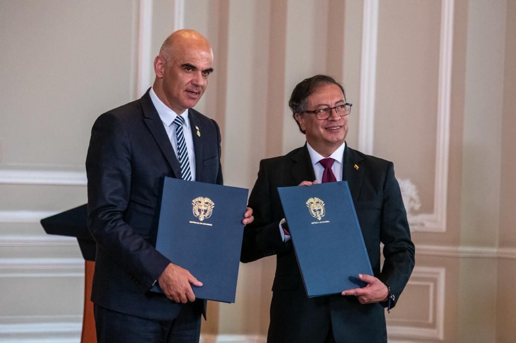 Presidente Gustavo Petro y el mandatario de la  Confederación de Suiza, Alain Berset