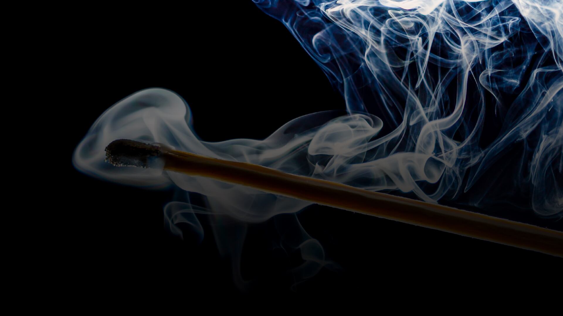 La combustión es el proceso que más afecta la salud de los fumadores.