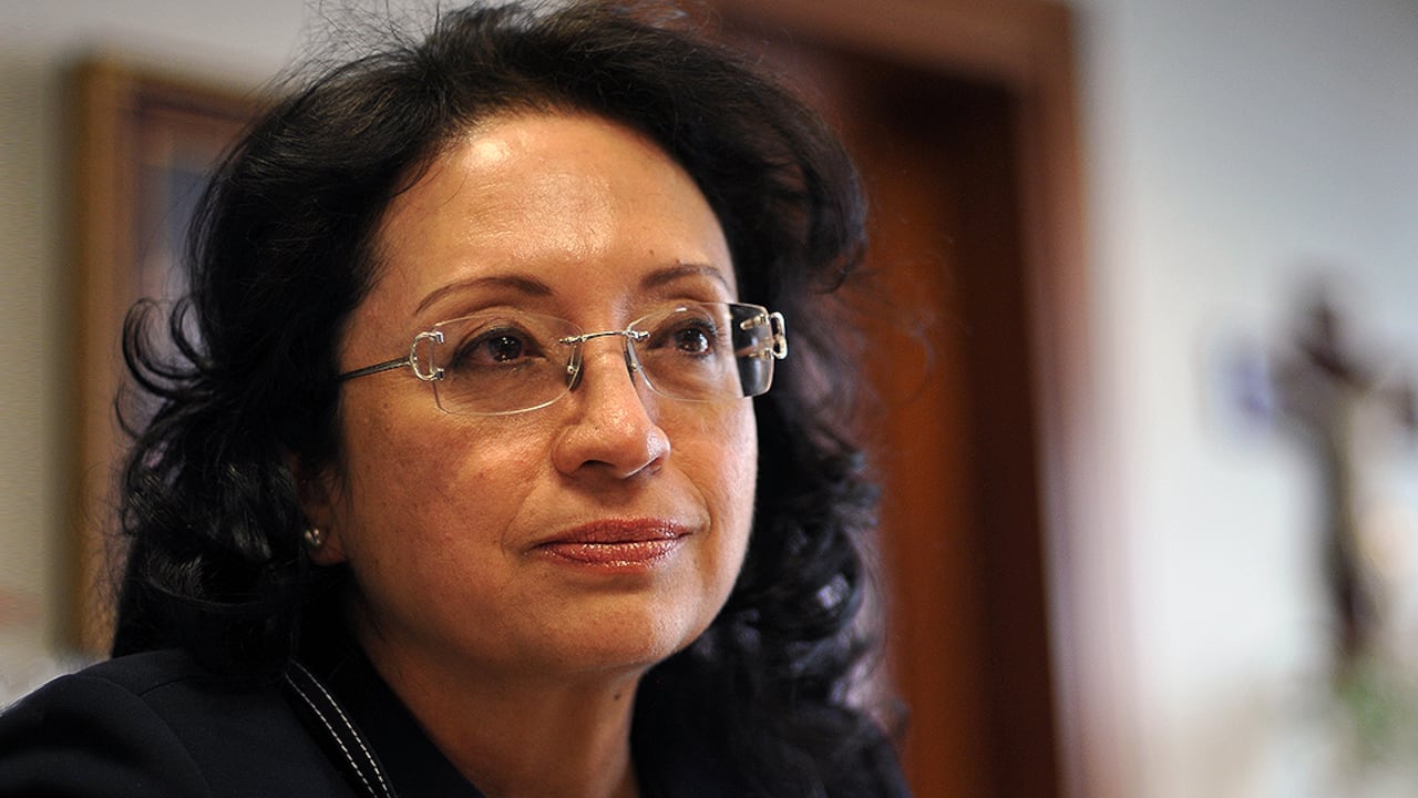 María del Rosario González.