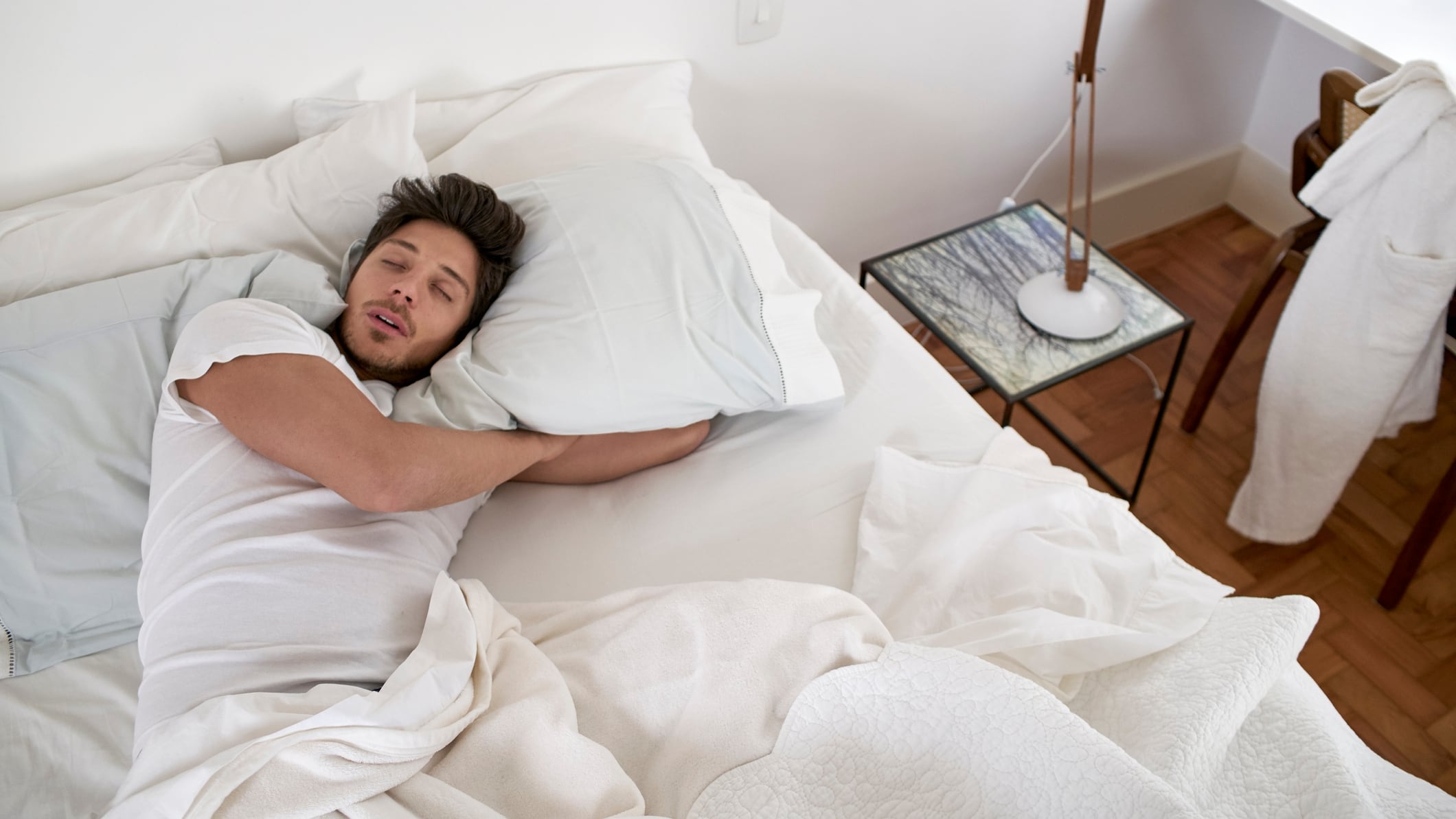 Revelan cuál es la mejor posición para dormir