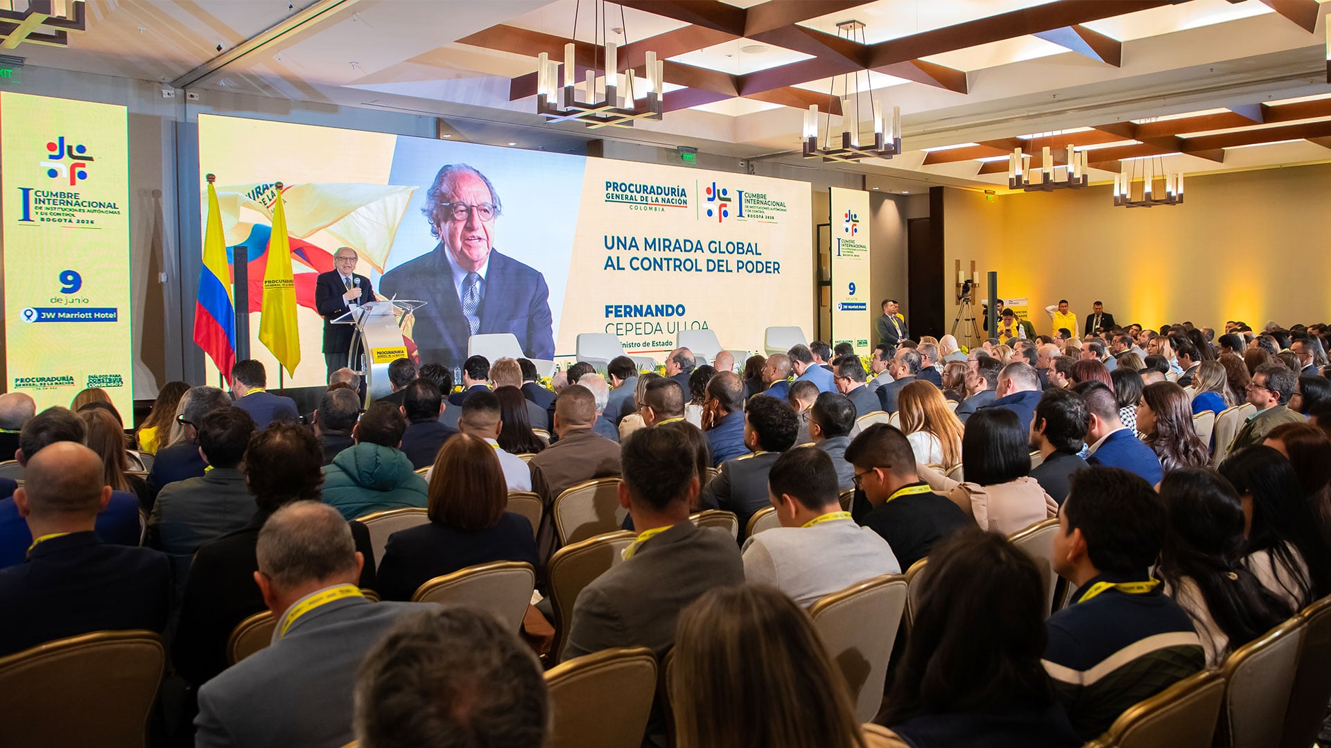 ¿Quién controla el poder? Procuraduría General convocó a gran cumbre internacional