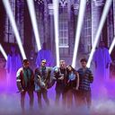 MIAMI, FLORIDA - FEBRUARY 18: (L-R) Mauricio Montaner and Ricky Montaner of Mau y Ricky, Ricardo Montaner, Evaluna Montaner, and Camilo perform onstage during Univision's 33rd Edition of Premio Lo Nuestro a la Música Latina at AmericanAirlines Arena on February 18, 2021 in Miami, Florida. (Photo by Rodrigo Varela/Getty Images for Univision)