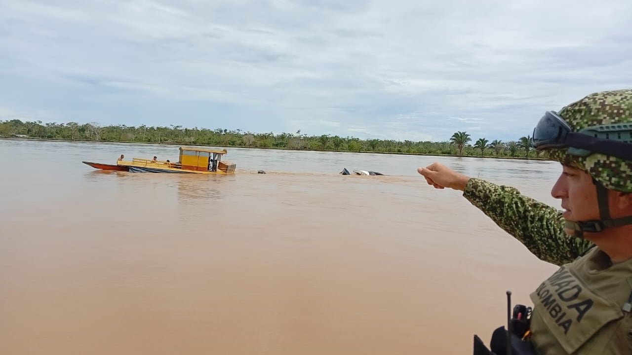 La Armada investiga las circunstancias de tiempo, modo y lugar del incidente entre militares y lancha de alcaldía de Mosquera, Nariño.