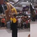 Un error durante la coreografía ocasionó que la bailarina cayera y se golpeara la cabeza luego de una pirueta.