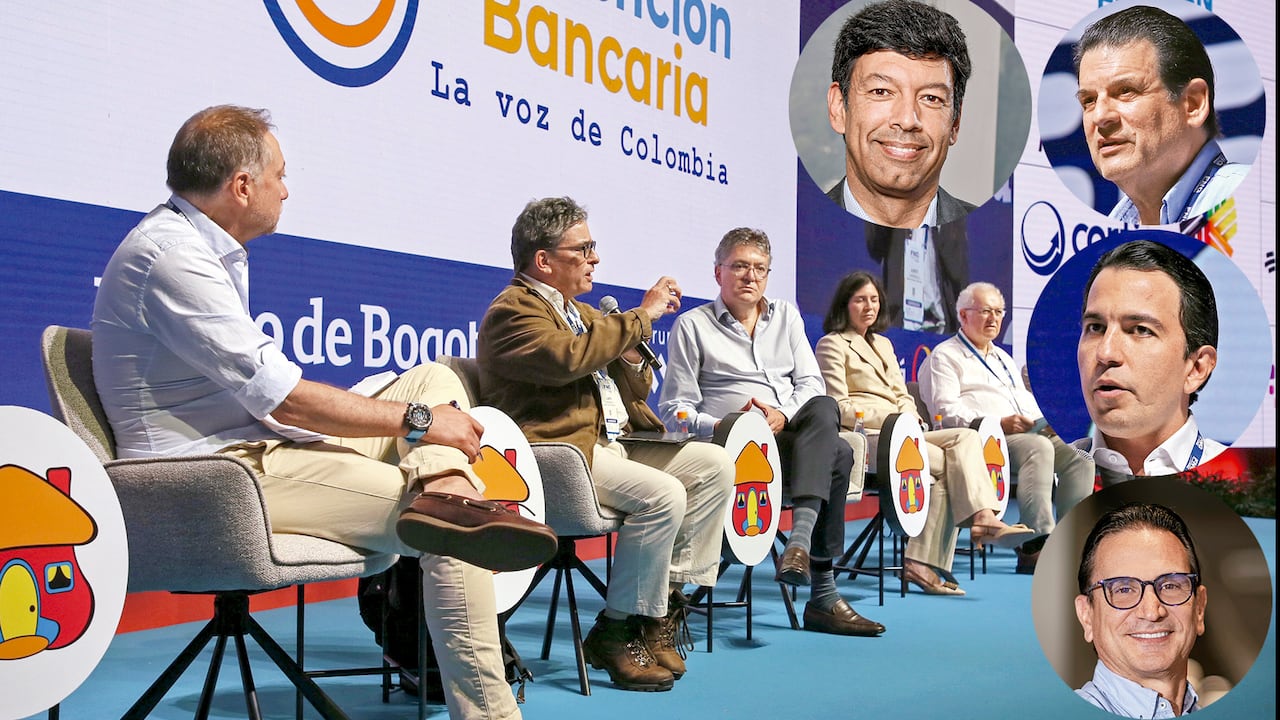 En la Convención Bancaria participaron políticos, académicos y exfuncionarios, que en conjunto hicieron varias propuestas para enderezar la economía.