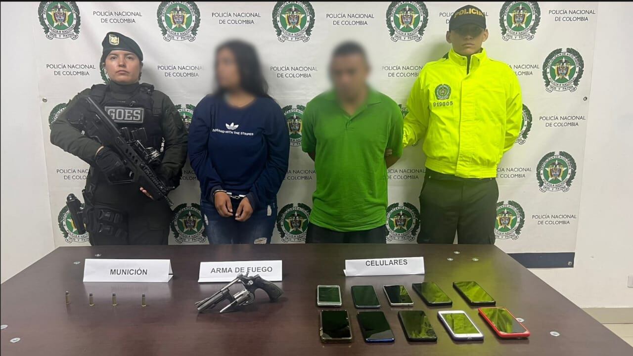 En el municipio de Alcalá fueron capturados por orden judicial Carlos Chaves, alias Gambia, y María Osorio, Alias Tina, presuntos integrantes de la banda delincuencial Los Flacos.