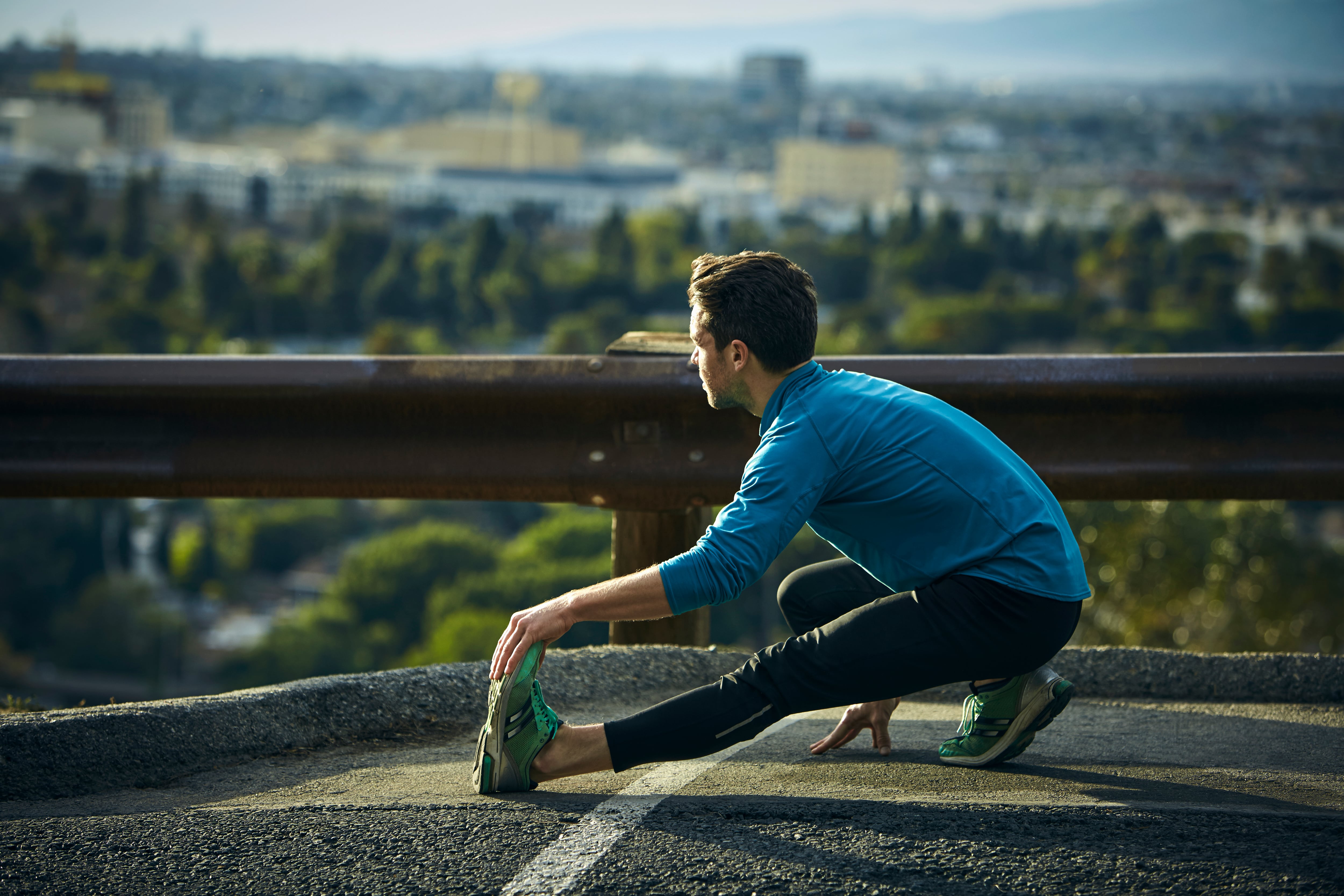 El hombre habría sido forzado a realizar 300 sentadillas