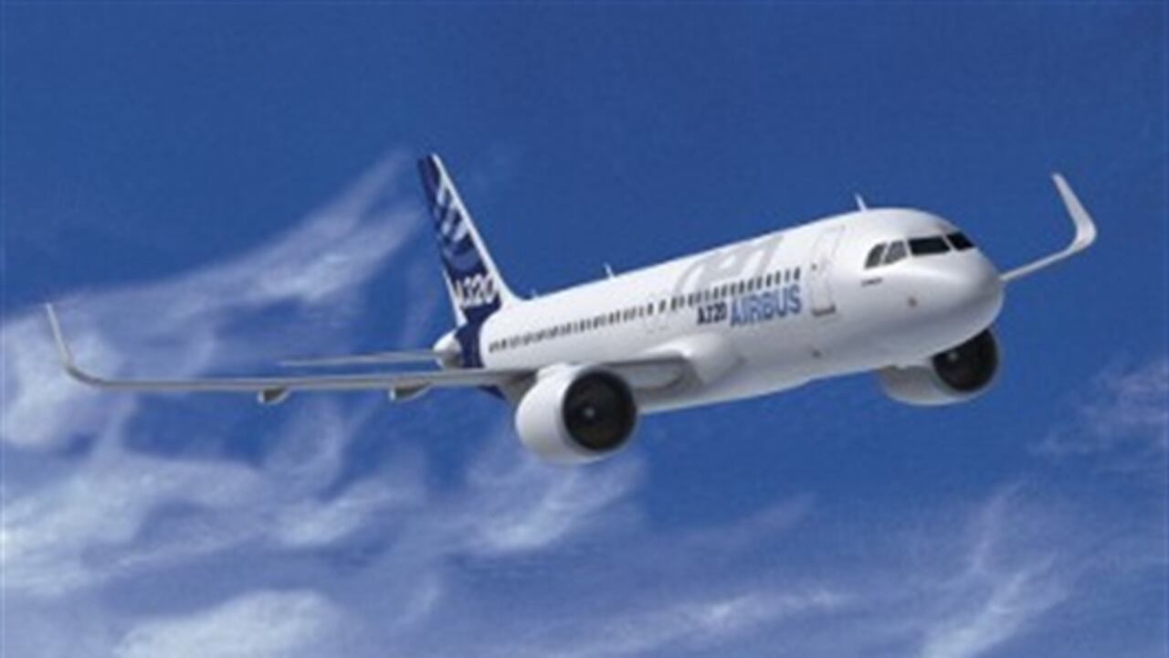 “Colombia tiene una de las flotas más jóvenes de la región e incluso del mundo, hecho que garantiza el uso de los aviones más eco eficientes,” dijo Rafael Alonso, vice-presidente ejecutivo de Airbus para América Latina y el Caribe.