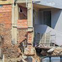 Autoridades indicaron que la obra debe presentar un plan de contingencia y mitigación, para evitar otro posible riesgo en los predios vecinos.