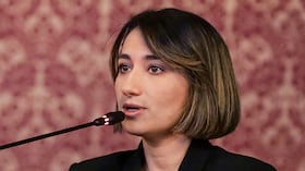 LAURA SARABIA Excanciller