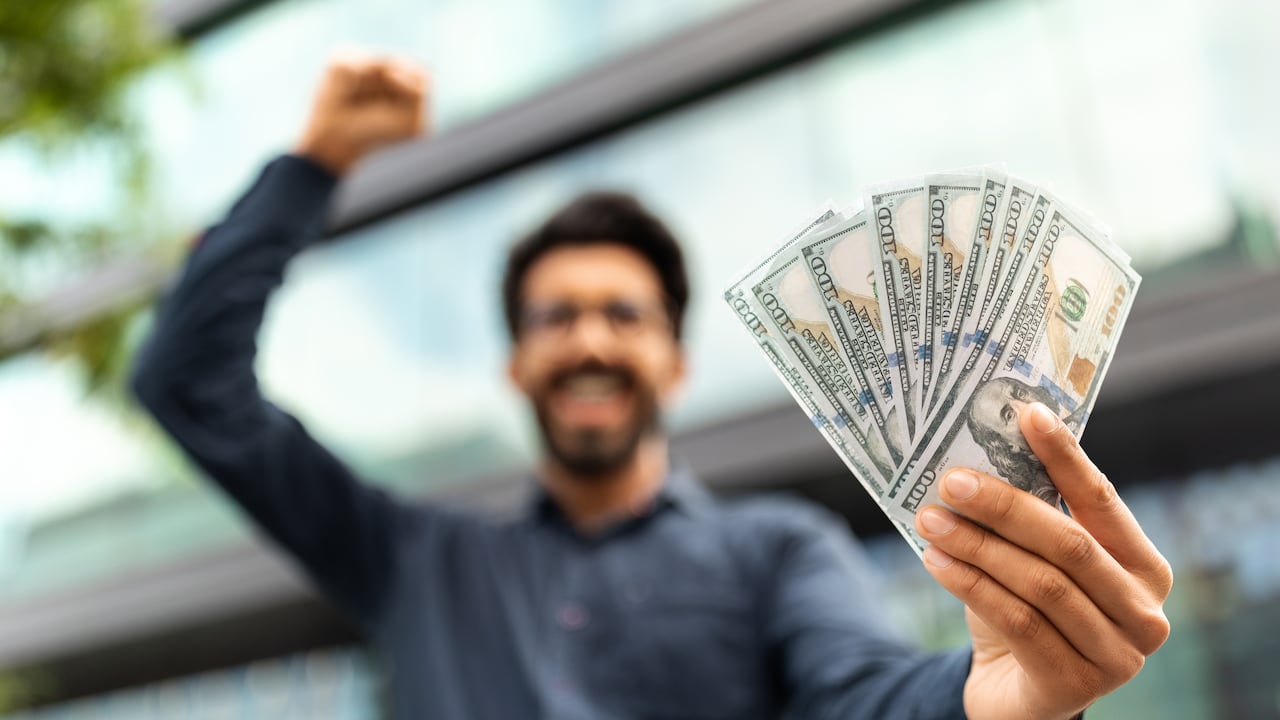 Así se está moviendo la divisa americana en este mercado.