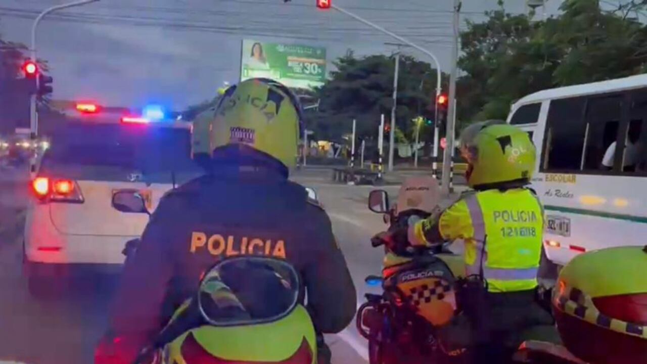 Cada empresa de servicio público colectivo cuenta con un oficial padrino, quien tendrá comunicación permanente con las autoridades.