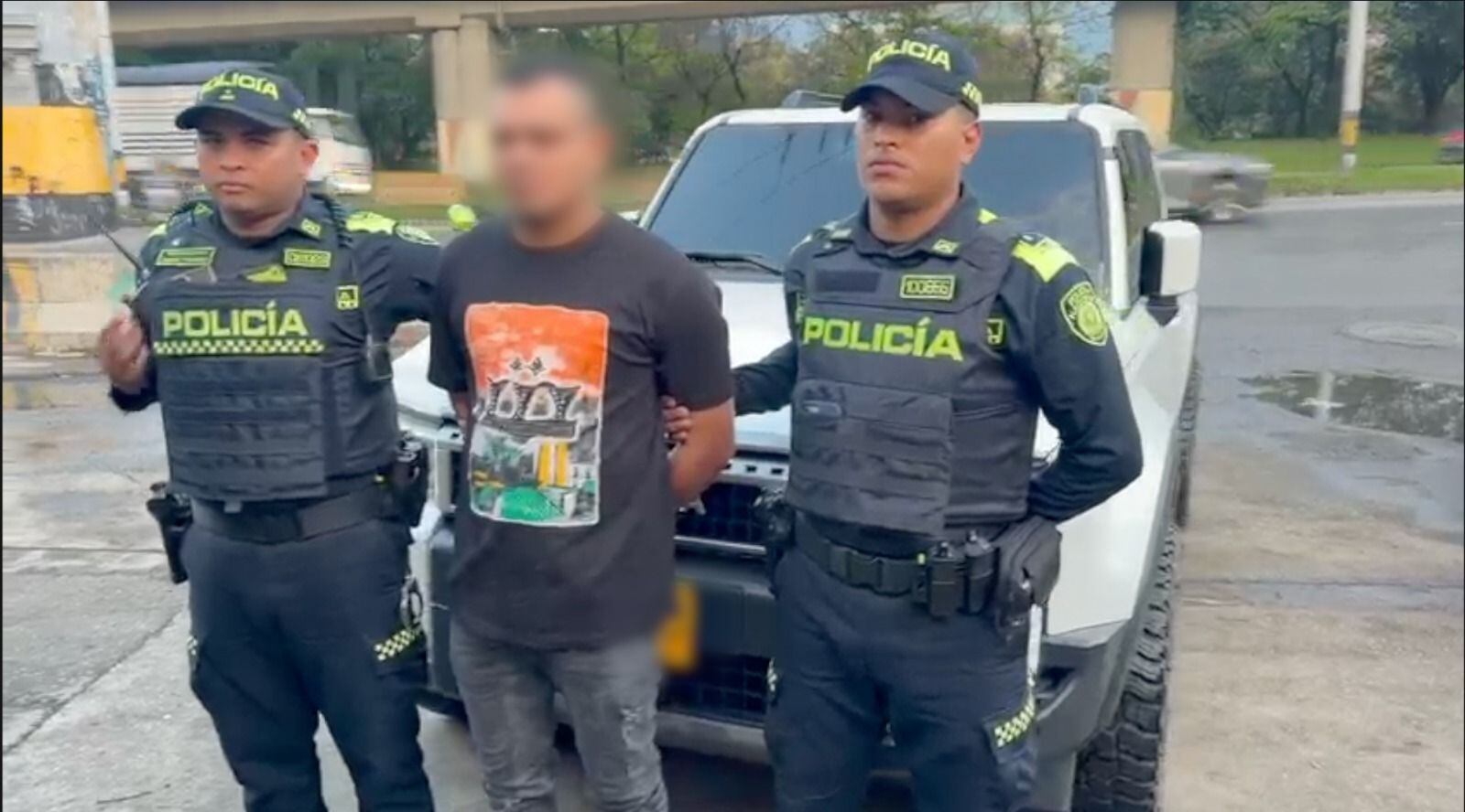 Capturan a Jhorgen Alonso Muñoz, alias Alonso, presunto cabecilla financiero de la subestructura criminal Edwin Román Velásquez del Clan del Golfo.