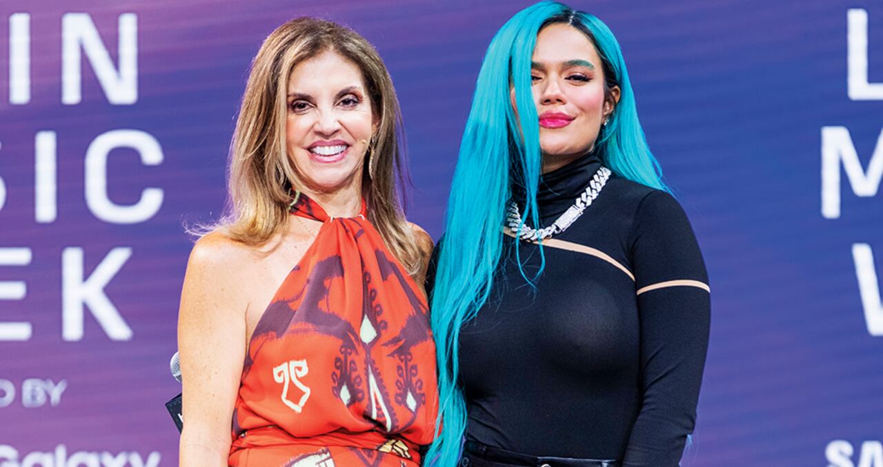 Leila Cobo ha visto crecer a grandes figuras de la música latina, entre ellos varios colombianos como Shakira, J Balvin, Karol G, Camilo, Carlos Vives y Juanes.