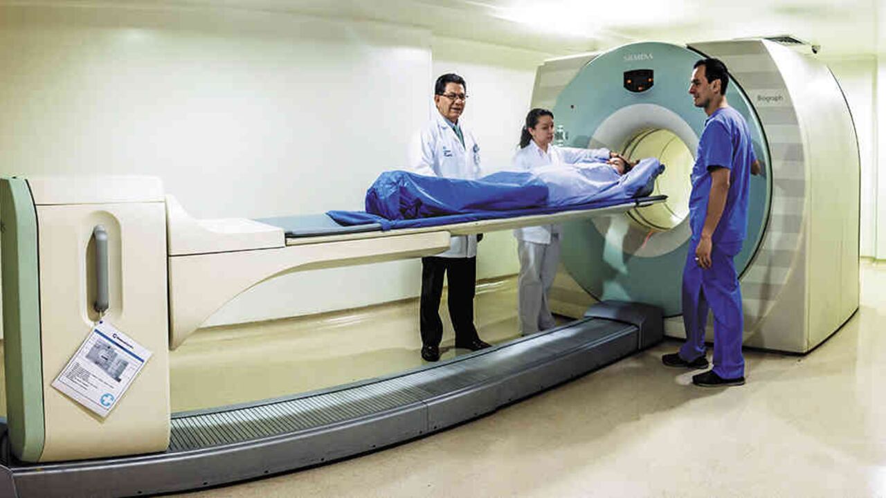 El Centro de Oncología de la Clínica del Country realizó más de 57 estudios clínicos para evaluar las terapias más importantes que hoy se utilizan para tratar el cáncer.