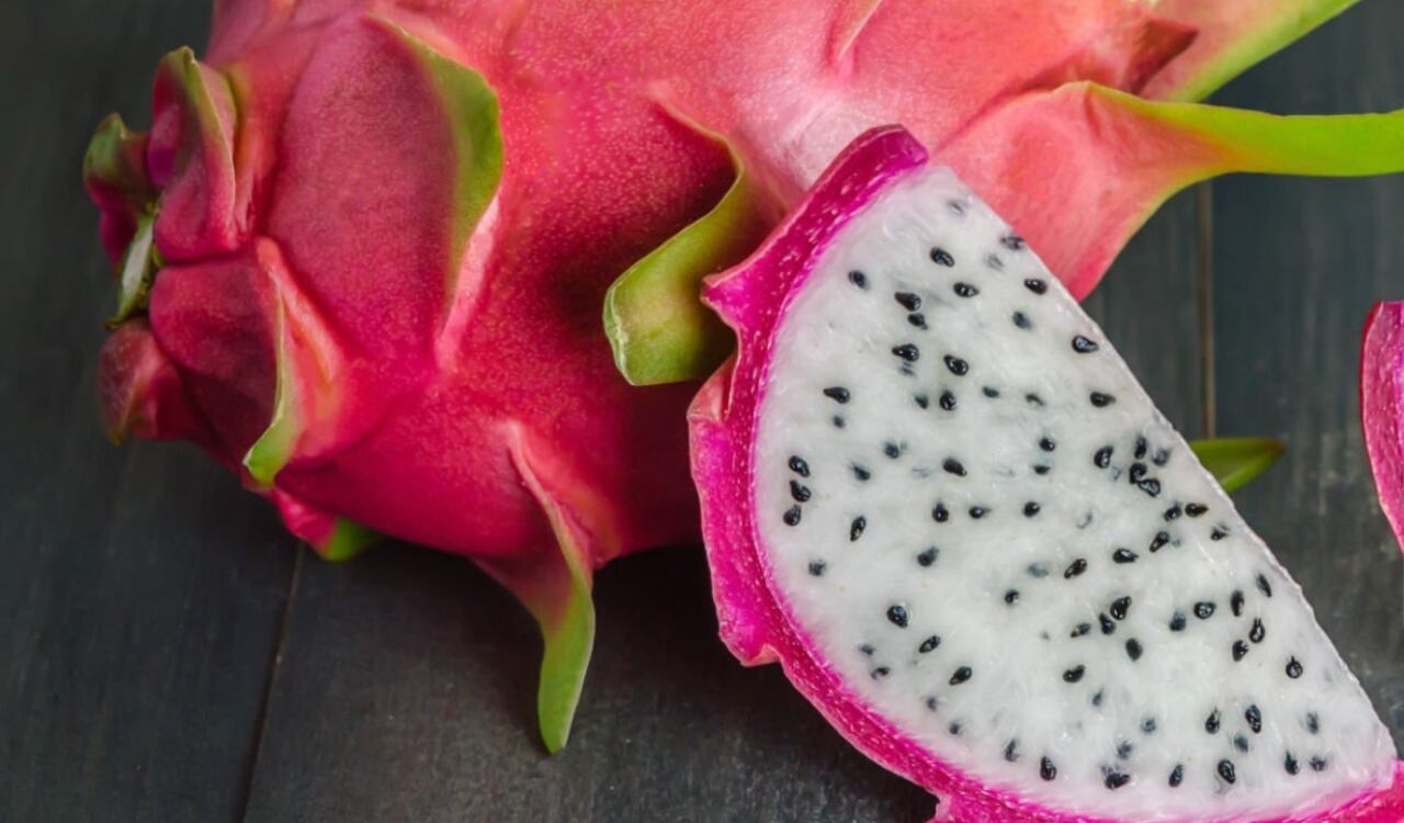 Según la Organización de Consumirodres y Usuarios (OCU) este delicioso alimento se destaca por tener un alto contenido en vitamina C o ácido ascórbico.