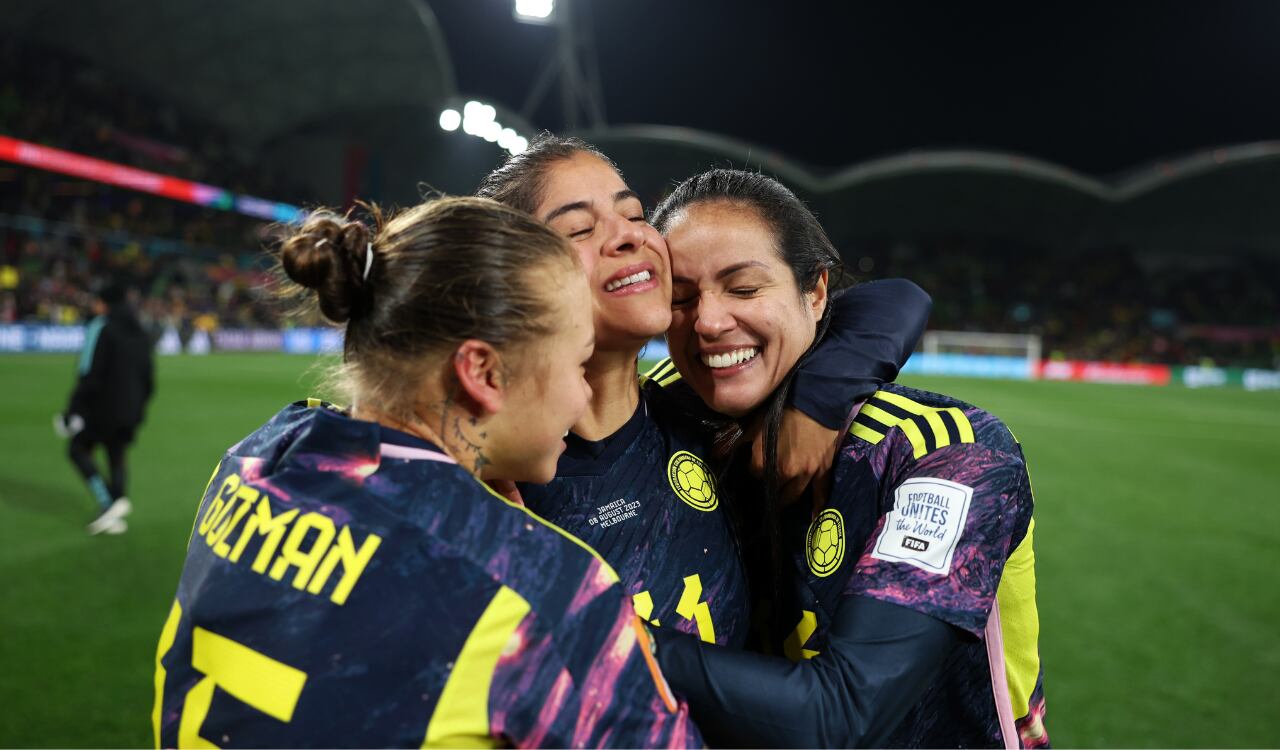 Ana María Guzmán en su estreno del Mundial Femenino, asistió a Catalina Usme