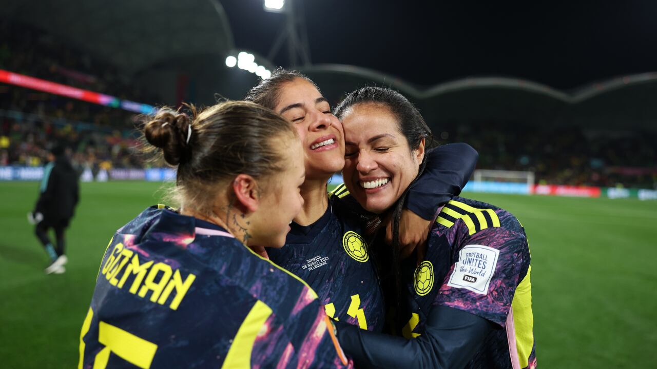 Ana María Guzmán en su estreno del Mundial Femenino, asistió a Catalina Usme