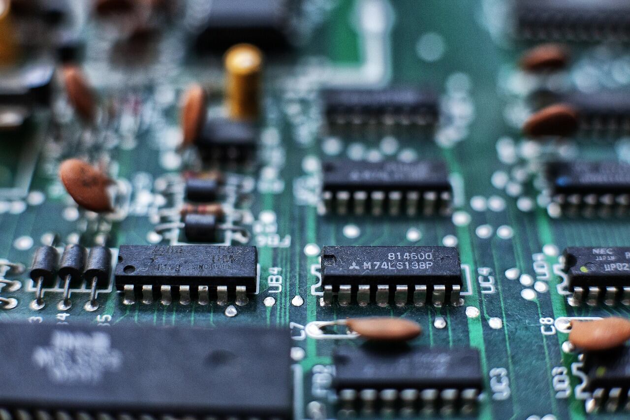 Científicos cuestionan rigor metodológico de Microsoft tras anuncio de chip cuántico