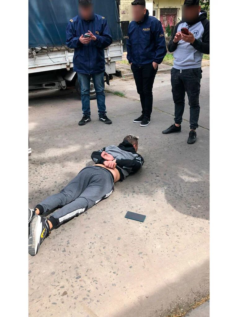 Momento de la detención del principal sindicado del crimen de su expareja sentimental a fines de septiembre por la División Homicidios de la Policía Buens Aires.
