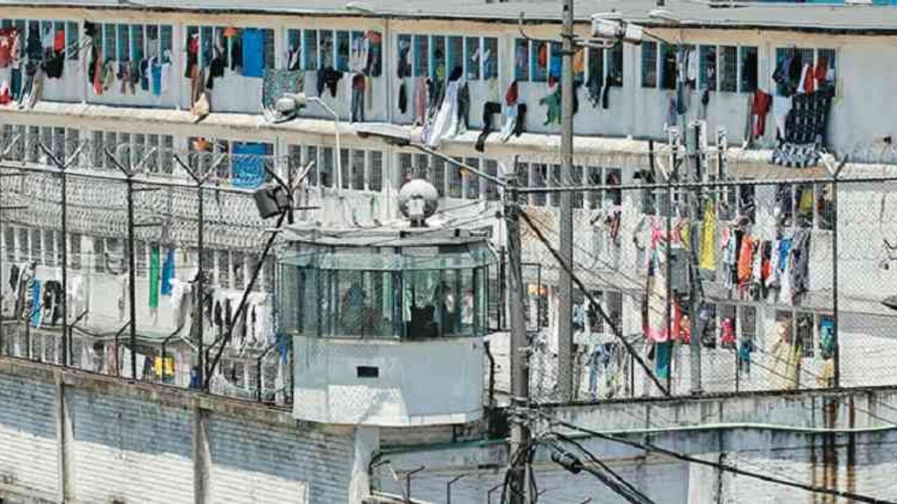 Alcaldes buscan recursos para cofinanciar construcción de cárceles