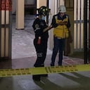 Entrada de edificio con orden de evacuación en el barrio Boston de Medellín.