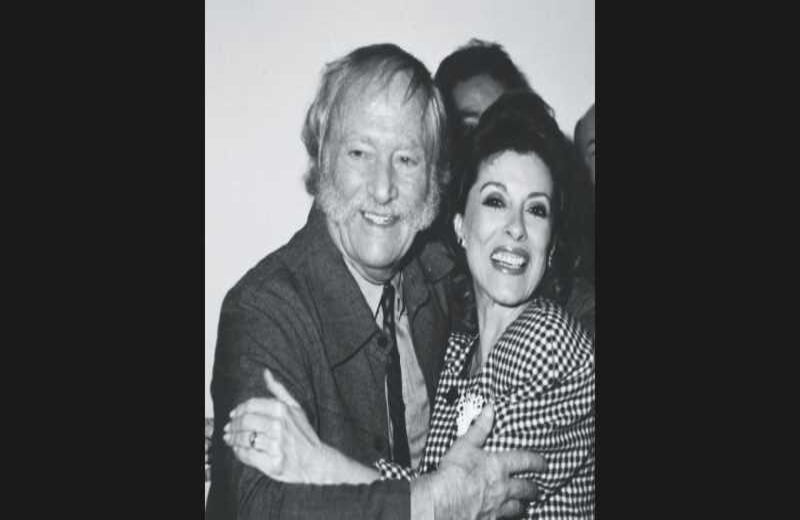 Con el maestro Alejandro Obregón. 