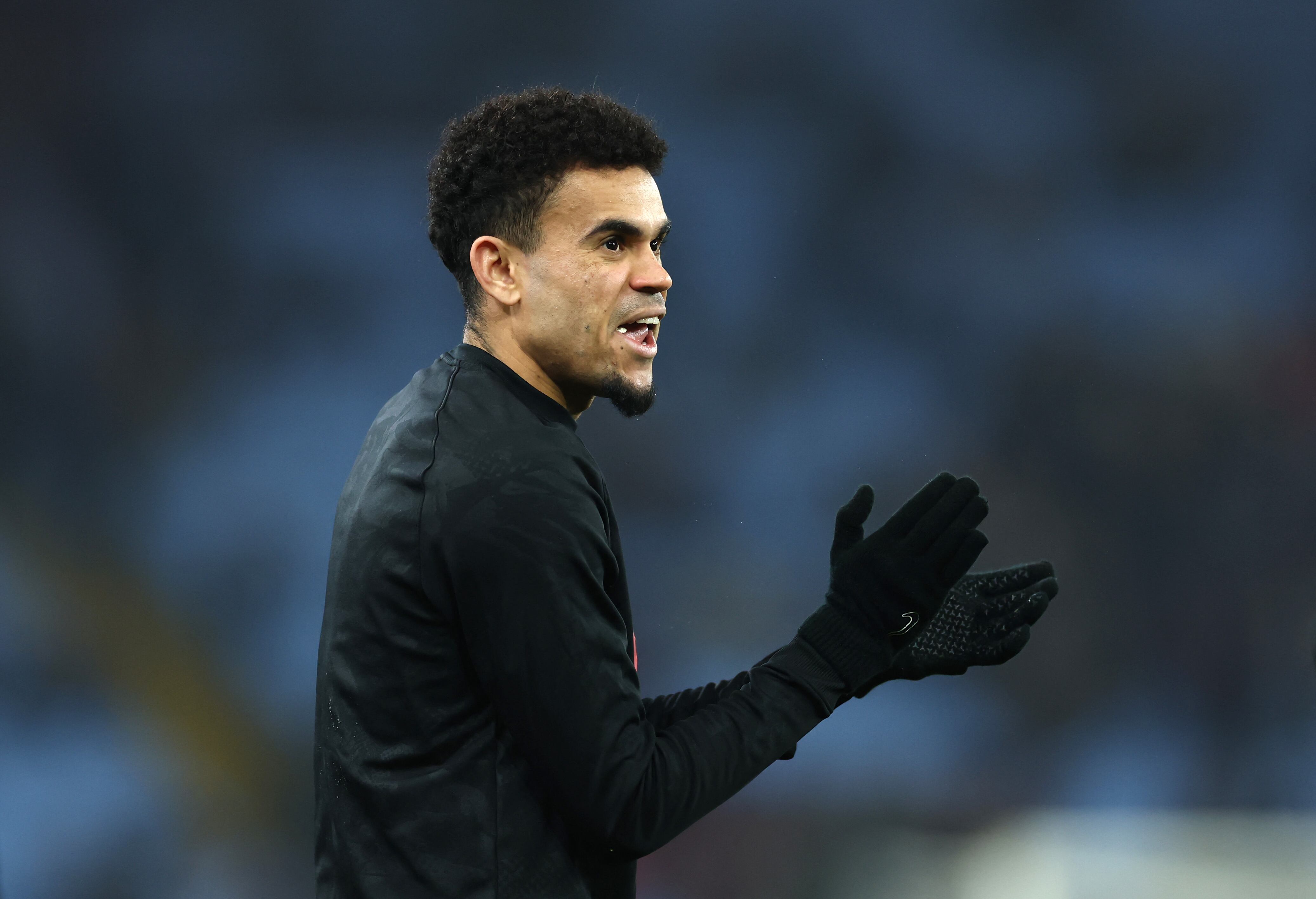 BIRMINGHAM, ENGLAND - FEBRUARY 19: Luis Diaz of Liverpool reacts during the warm up prior to the Premier League match between Aston Villa FC and Liverpool FC at Villa Park on February 19, 2025 in Birmingham, England. (Photo by Dan Istitene/Getty Images) (Photo by Dan Istitene / GETTY IMAGES EUROPE / Getty Images via AFP)