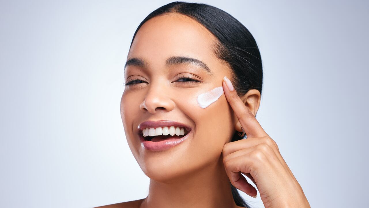 La protección solar es parte indispensable de una buena rutina facial.